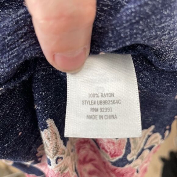 Francesca Floral Polka Dot Off Shoulder Batwing Top - Picture 7 of 16